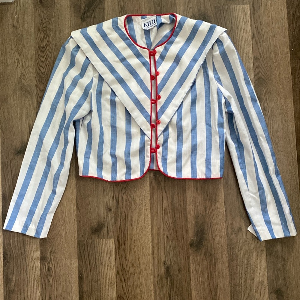 1980s VINTAGE Cropped red white and blue striped Jacket/Blazer